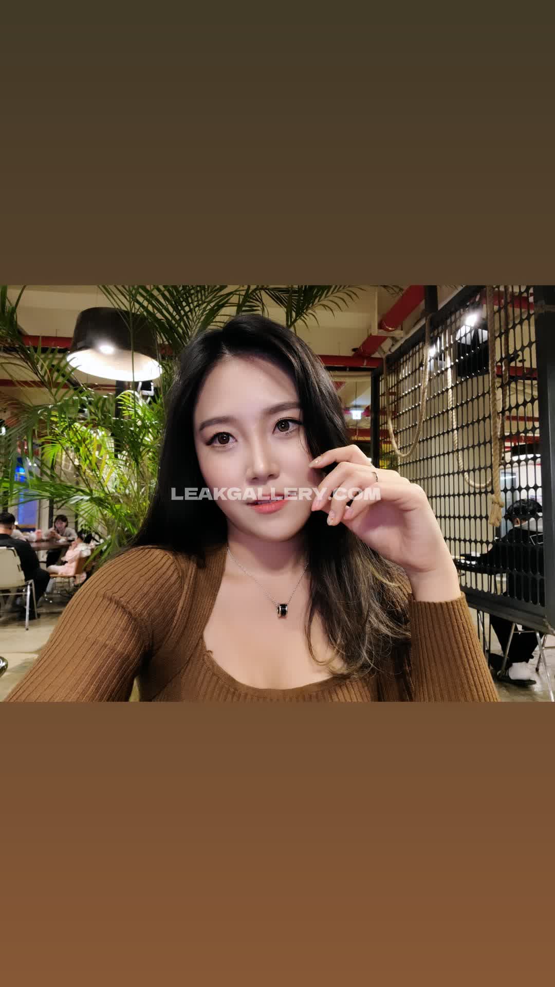 Yuggietv Exclusieve gelekte naaktcontent van OnlyFans #11680832
