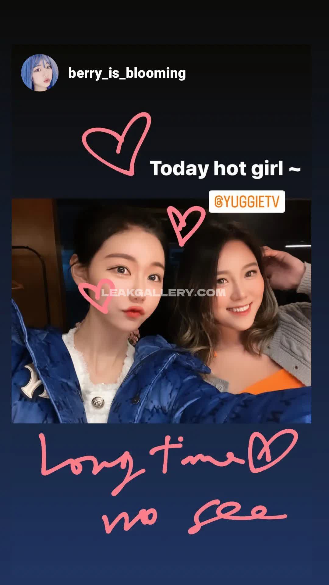 Yuggietv Exklusiv geleakte Nacktbilder von OnlyFans #11685526