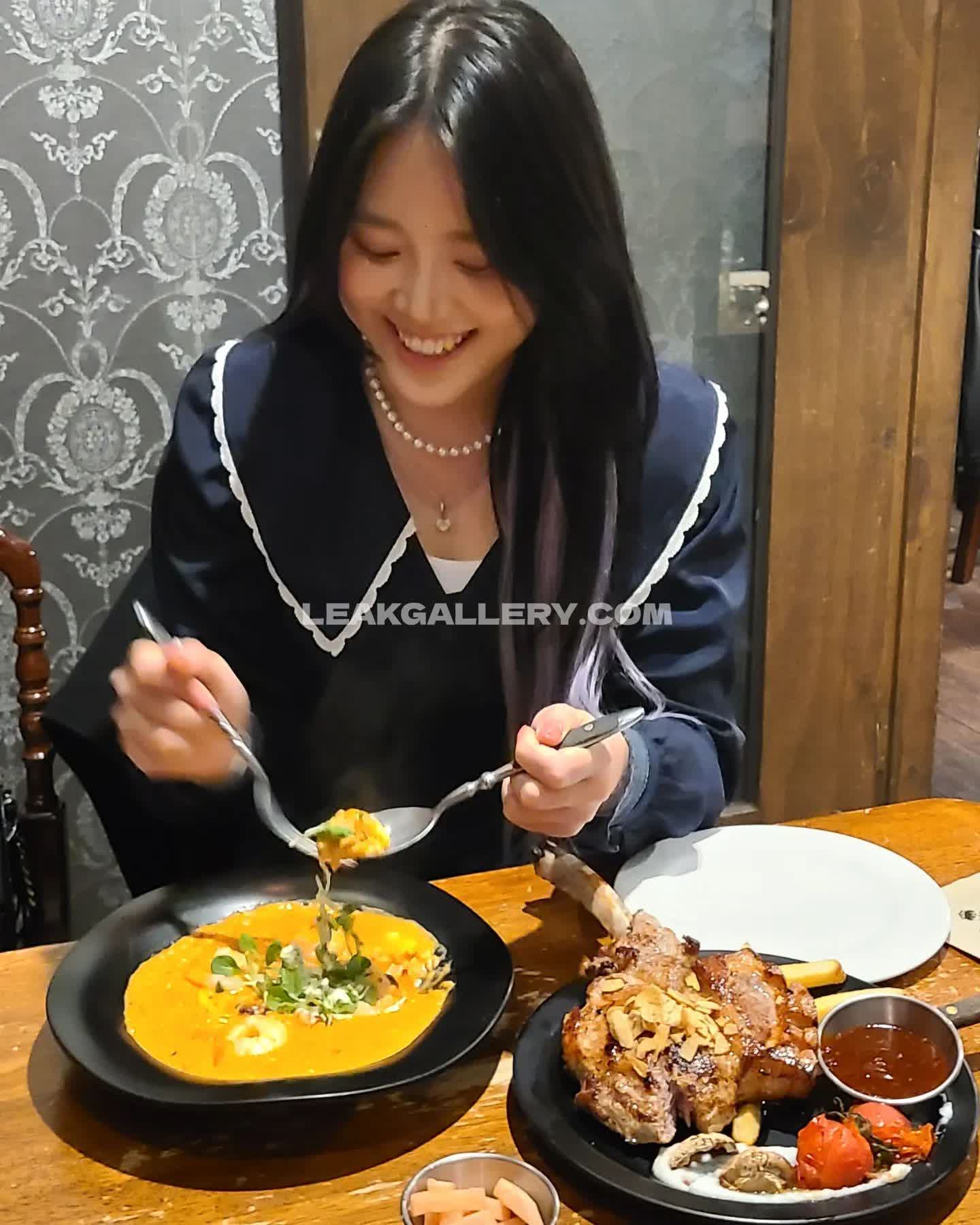 Yuggietv Exclusive Leaked Nude OnlyFans #11681058