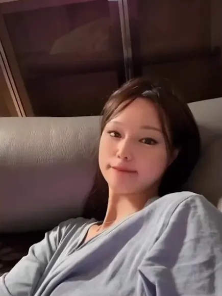 yuyuhwa video thumbnail