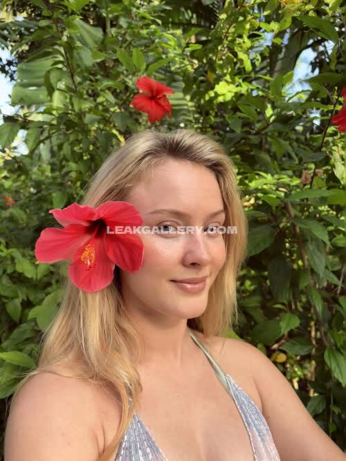 Zaralarsson Exclusive Leaked Nude OnlyFans #11337635