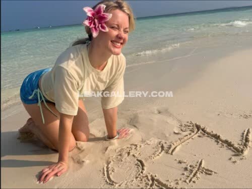 Zaralarsson Exclusive Leaked Nude OnlyFans #11319784