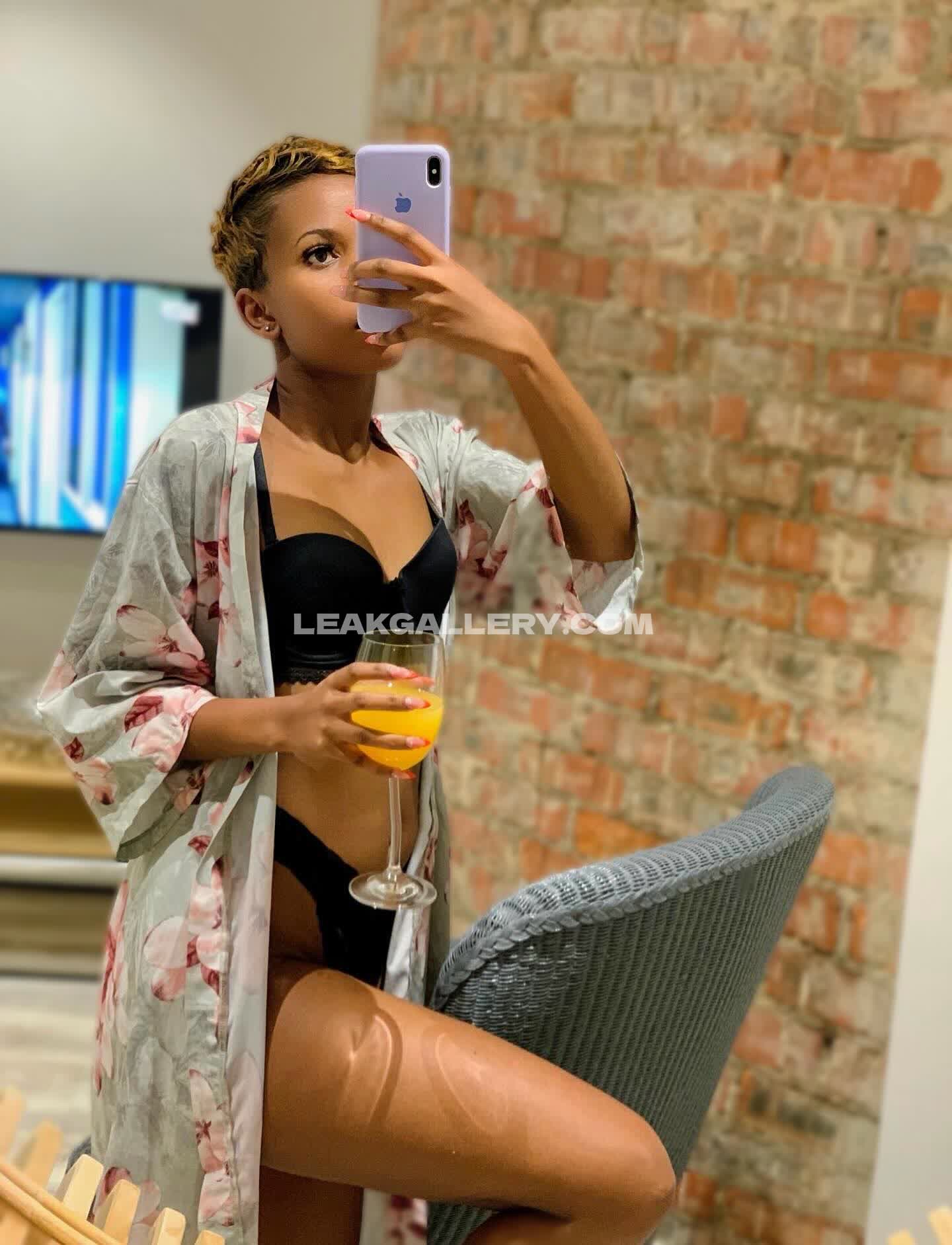 Zinclaiir Exclusive Leaked Nude OnlyFans #11282406