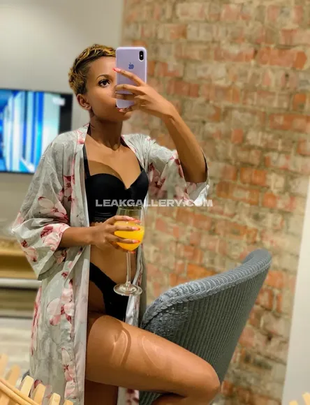 Zinclaiir Exclusive Leaked Nude OnlyFans #11282406
