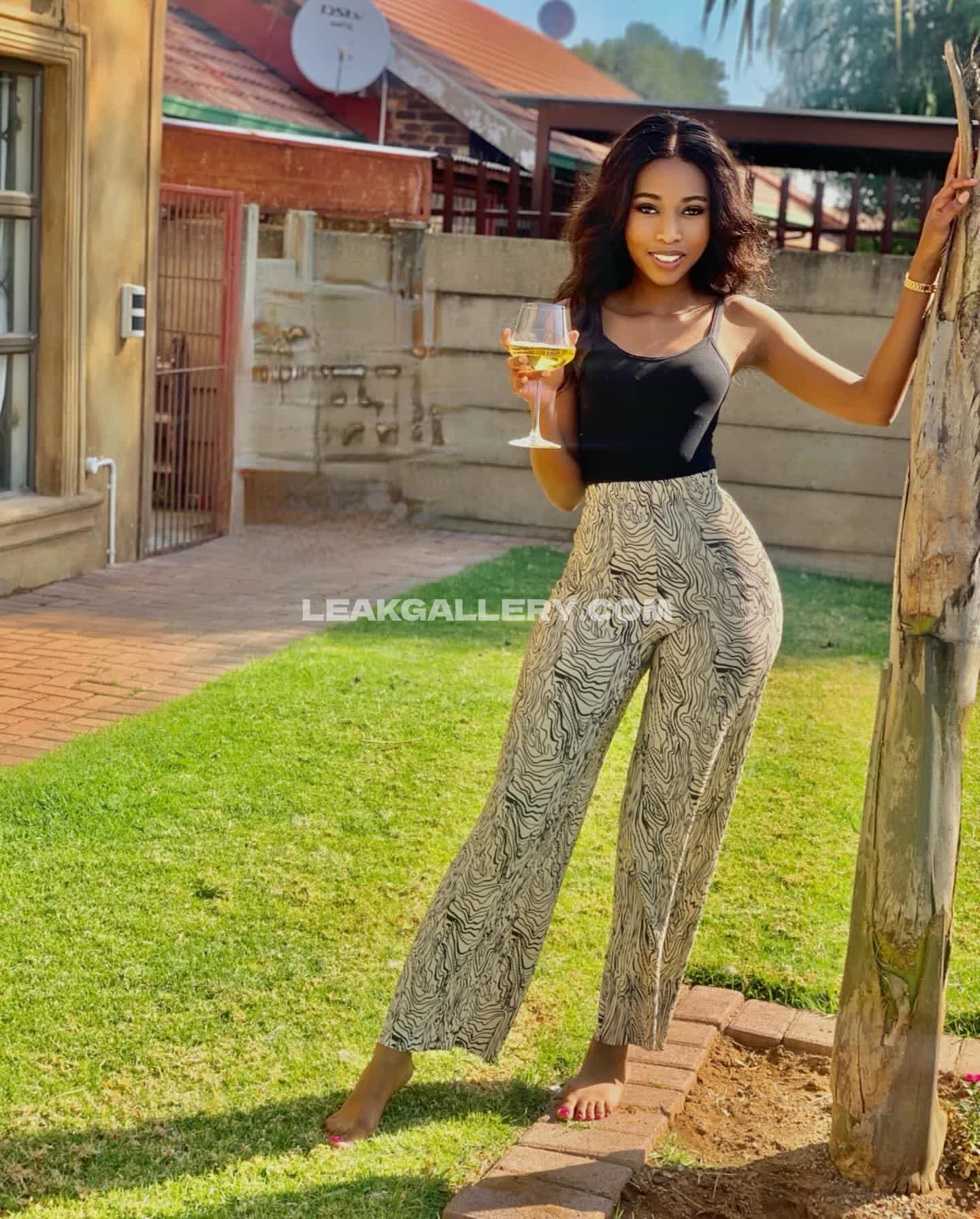 Zinclaiir Exclusive Leaked Nude OnlyFans #11296974