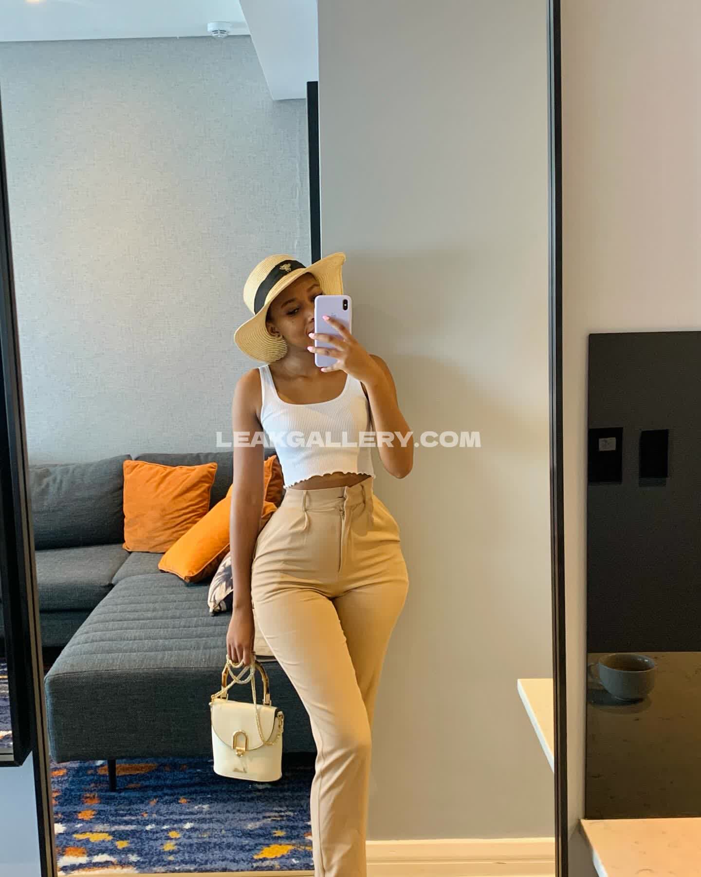 Zinclaiir Exclusive Leaked Nude OnlyFans #11330094