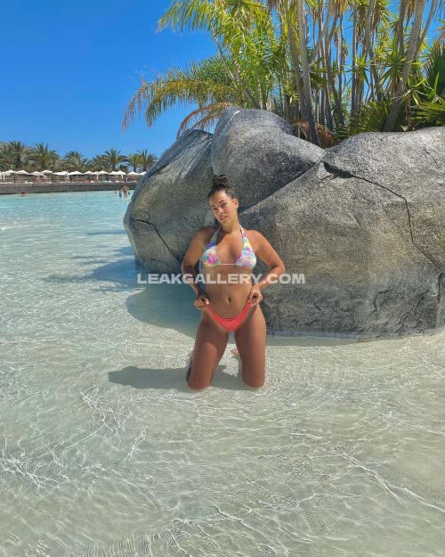 Zoeturnes10 Exclusive Leaked Nude OnlyFans #11600326