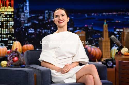 Zoeydeutch Exclusive Leaked Nude OnlyFans #10955864