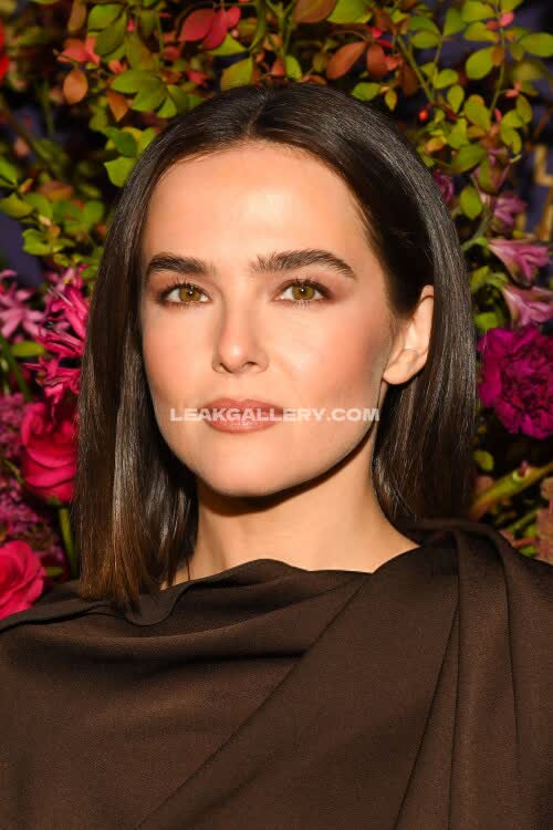 Zoeydeutch Exklusiv geleakte Nacktbilder von OnlyFans #10966199