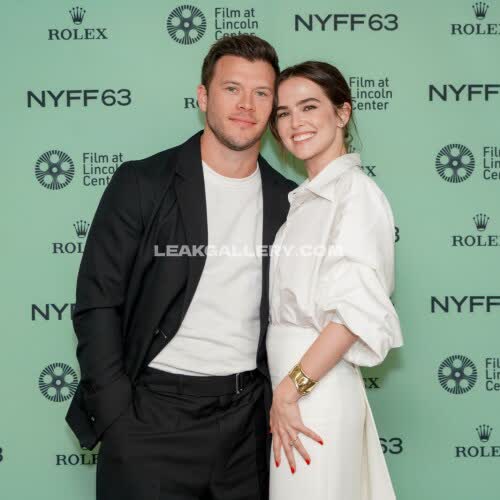 Zoeydeutch Exclusive Leaked Nude OnlyFans #10985777