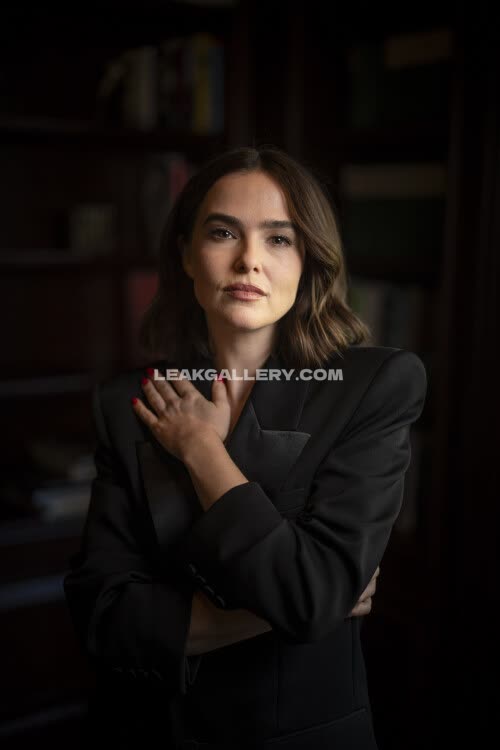 Zoeydeutch Exclusive Leaked Nude OnlyFans #10968473