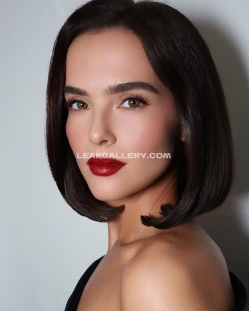 Zoeydeutch Exclusive Leaked Nude OnlyFans #10971142