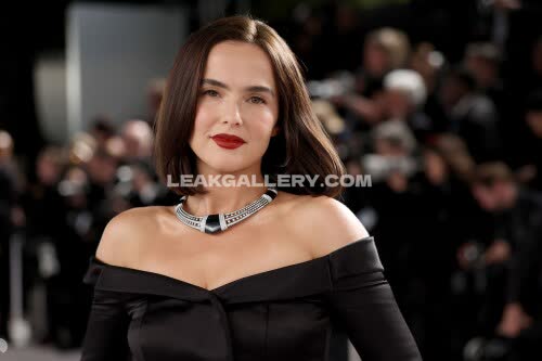 Zoeydeutch Exclusive Leaked Nude OnlyFans #10956303