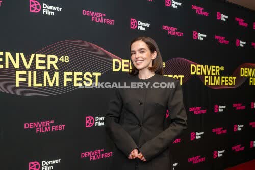 Zoeydeutch Exclusive Leaked Nude OnlyFans #10996468