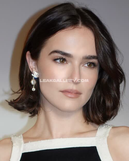 Zoeydeutch Exclusive Leaked Nude OnlyFans #10963024