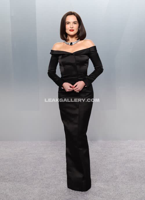 Zoeydeutch Exclusive Leaked Nude OnlyFans #10966995