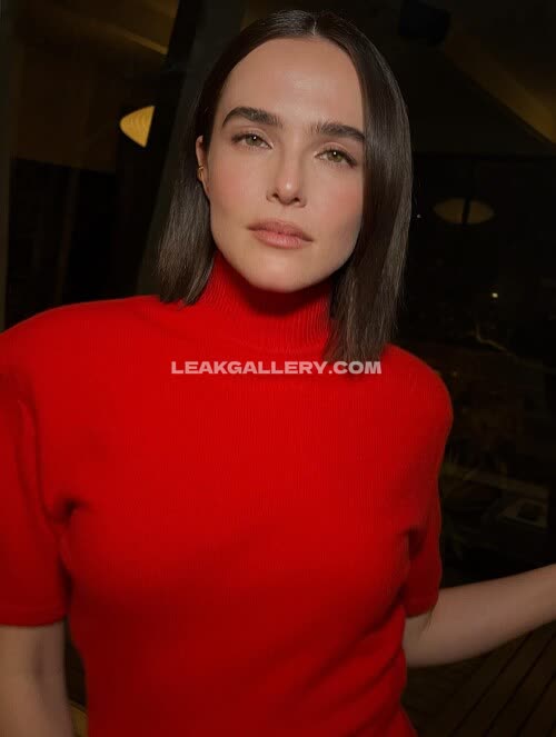 Zoeydeutch Exclusive Leaked Nude OnlyFans #10982552