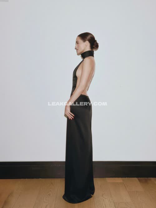Zoeydeutch Exclusive Leaked Nude OnlyFans #10956453