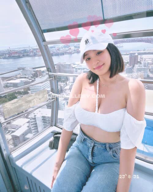 Zoeytaiii Exclusive Leaked Nude OnlyFans #11108612