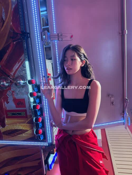 Zuhazana Exclusive Leaked Nude OnlyFans #11612561