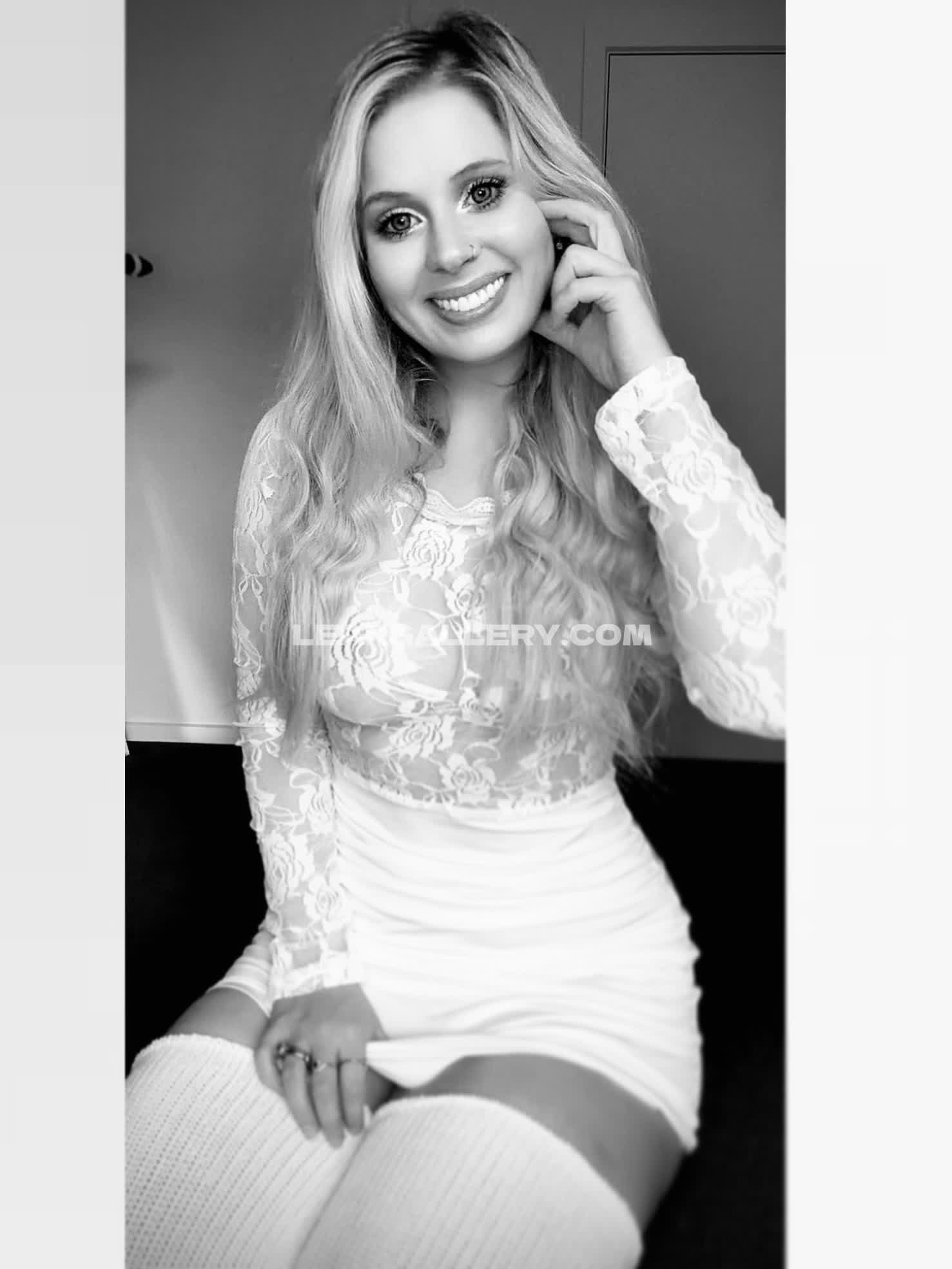 100rainbowdresses Exclusive Leaked Nude OnlyFans #13022451