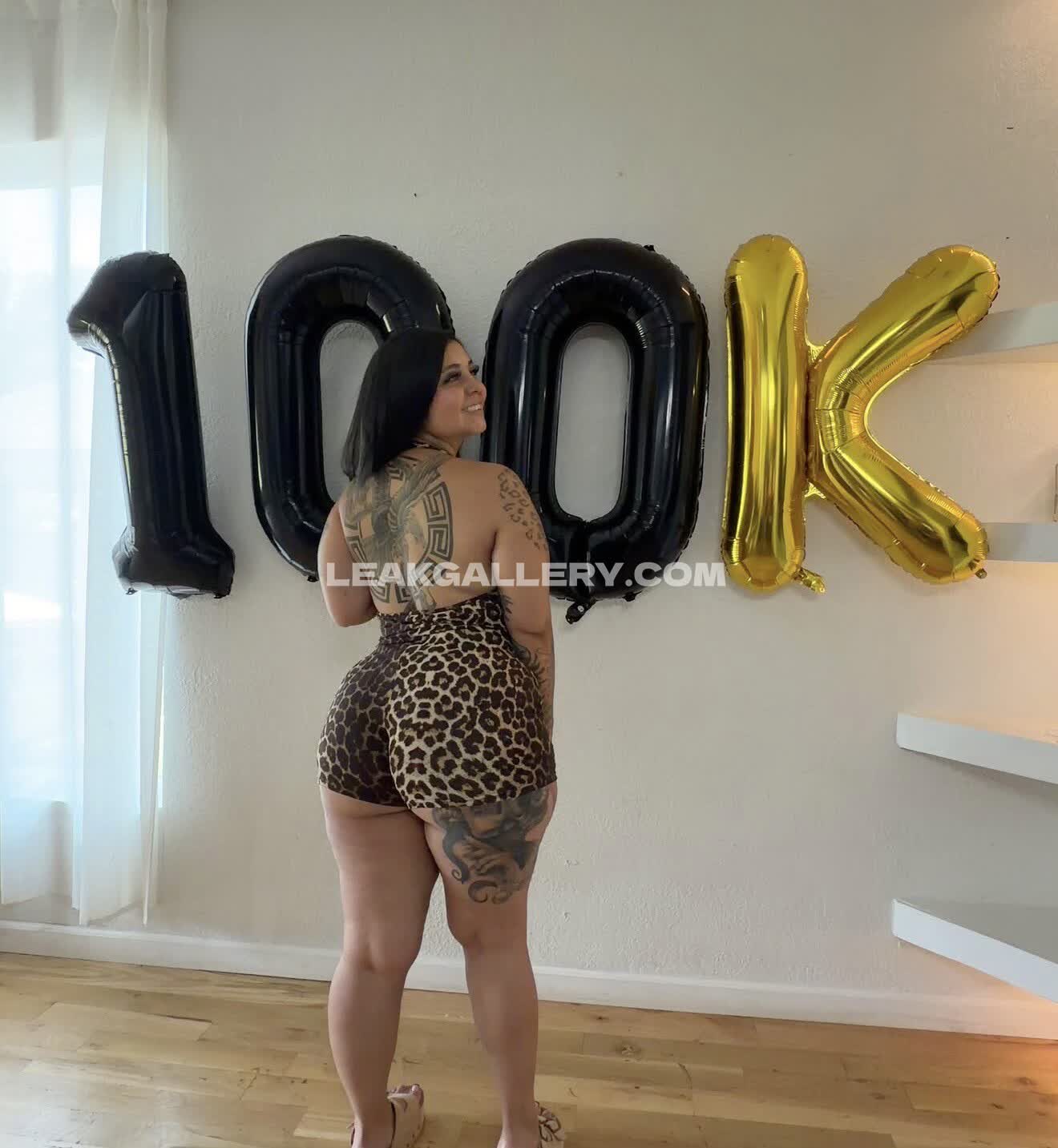 18isabelvilla_chakales_trucks_isabelvilla18 Exclusive Leaked Nude OnlyFans #12859471