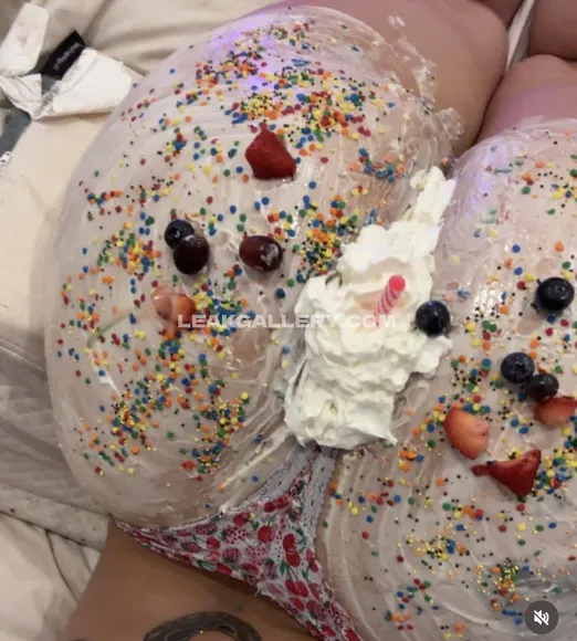 18isabelvilla_chakales_trucks_isabelvilla18 Exclusive Leaked Nude OnlyFans #12859470