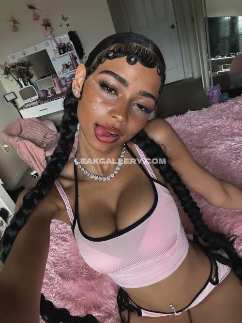 1lyjune Exclusive Leaked Nude OnlyFans #12139324