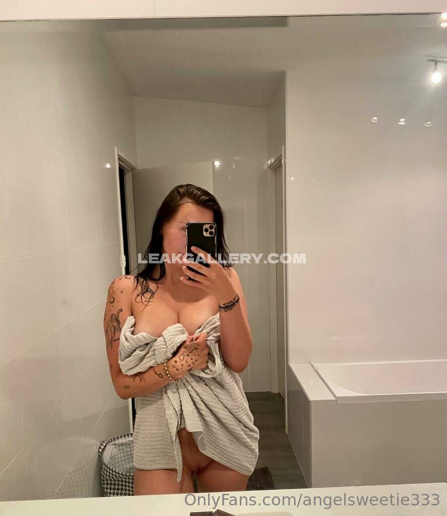 292747584 Exclusive Leaked Nude OnlyFans #12780602