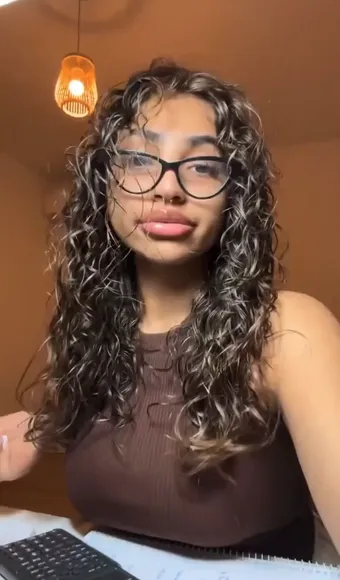 444dya Glasses And Curly Hair OnlyFans Video Leaked