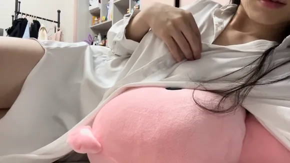 77_sunnyyy Unbuttoned Shirt Tease OnlyFans Video Leaked