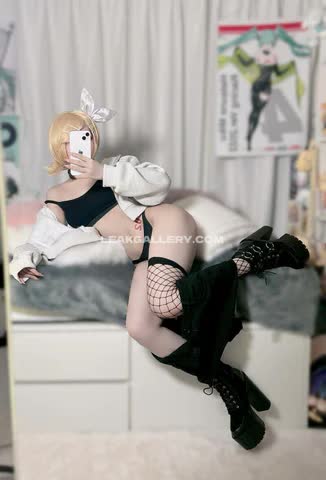 ___lloli Exclusive Leaked Nude OnlyFans #14848954
