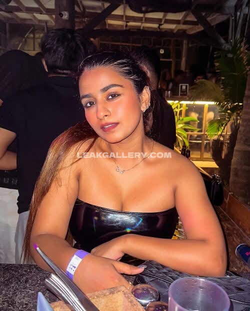 __suhuuu__ Exclusive Leaked Nude OnlyFans #14594656