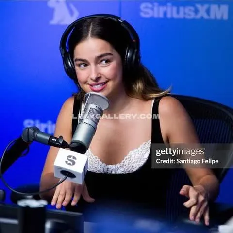 _addisonn_05 Lace Bra Tease OnlyFans Photo Leaked