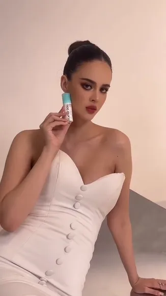 _angelinawalker_ video thumbnail