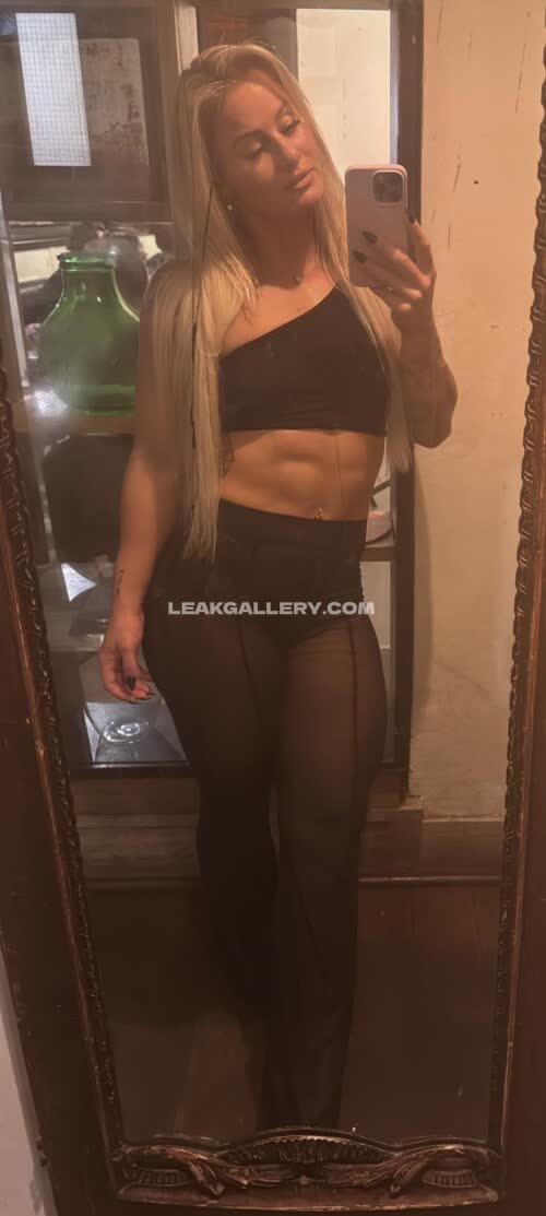 _dellespeegle_ / Dellespeegle Exclusive Leaked Nude OnlyFans #14637269