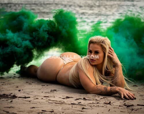 _dellespeegle_ / Dellespeegle Exclusive Leaked Nude OnlyFans #14529206