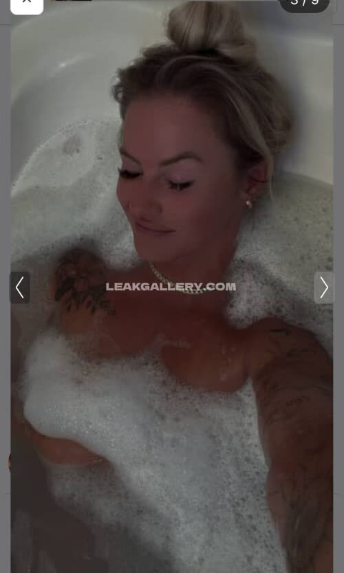 _dellespeegle_ / Dellespeegle Exclusive Leaked Nude OnlyFans #14534724