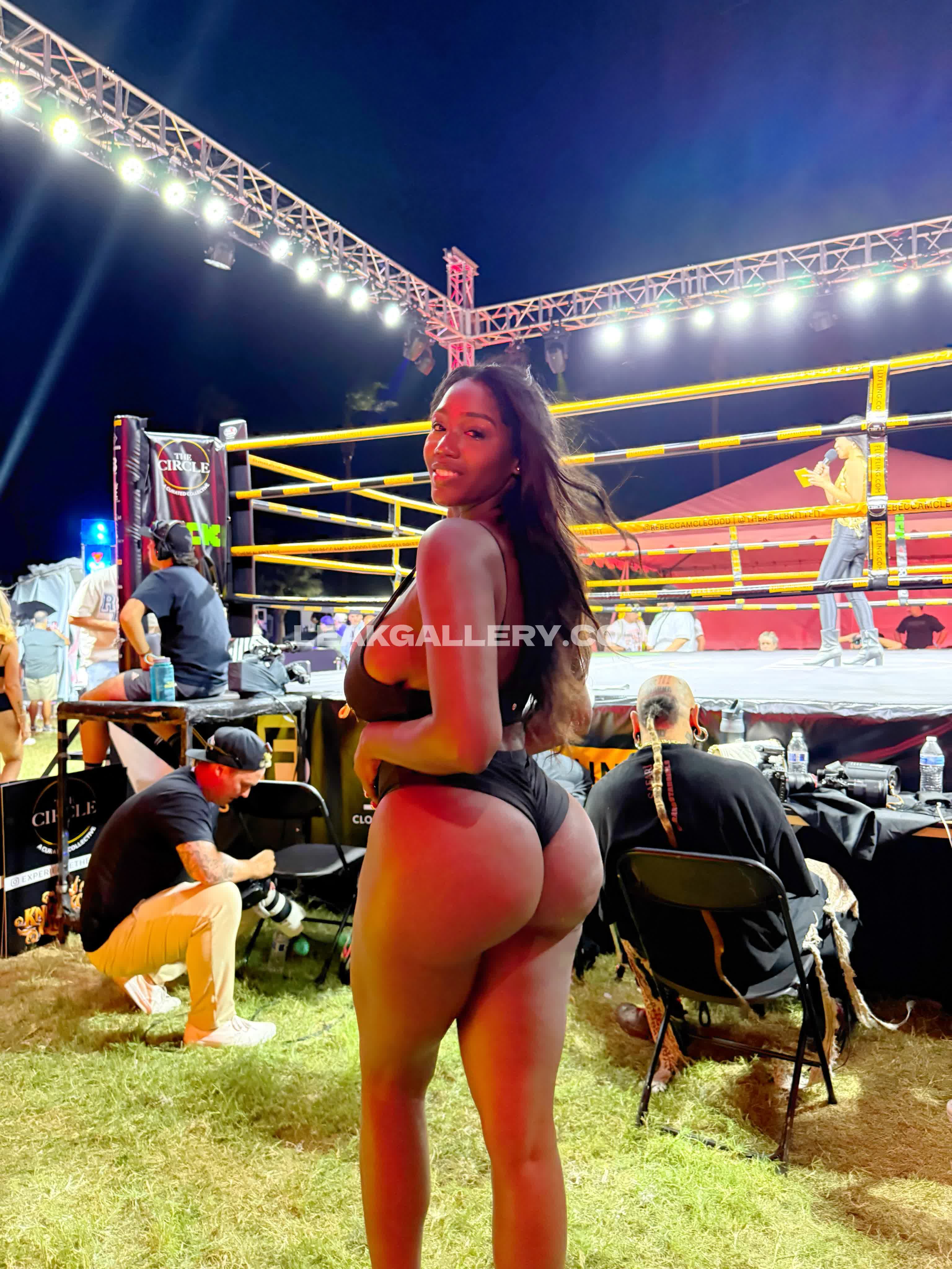 _ellietheempress_ Exclusieve gelekte naaktcontent van OnlyFans #12930777