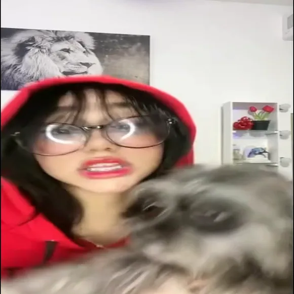 _lena.y_ Red Hoodie Tease OnlyFans Video Leaked