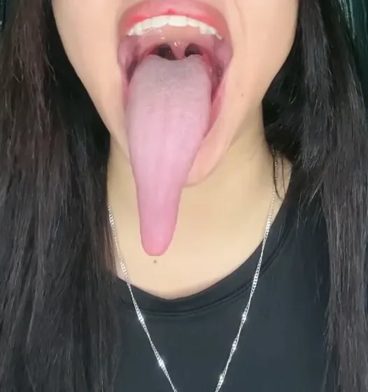 _lena.y_ Long Tongue Tease OnlyFans Video Leaked
