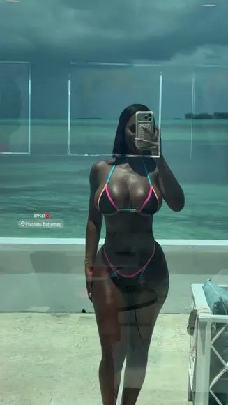 _misslexiii Bikini Mirror Selfie Pose OnlyFans Video Leaked
