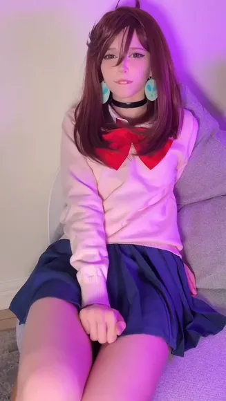 _temikmiu_ Schoolgirl Outfit Tease OnlyFans Video Leaked