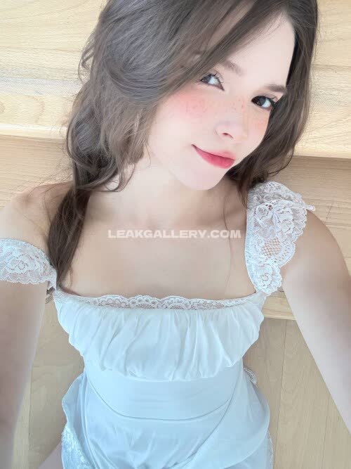 _temikmiu_ Exclusieve gelekte naaktcontent van OnlyFans #12335981