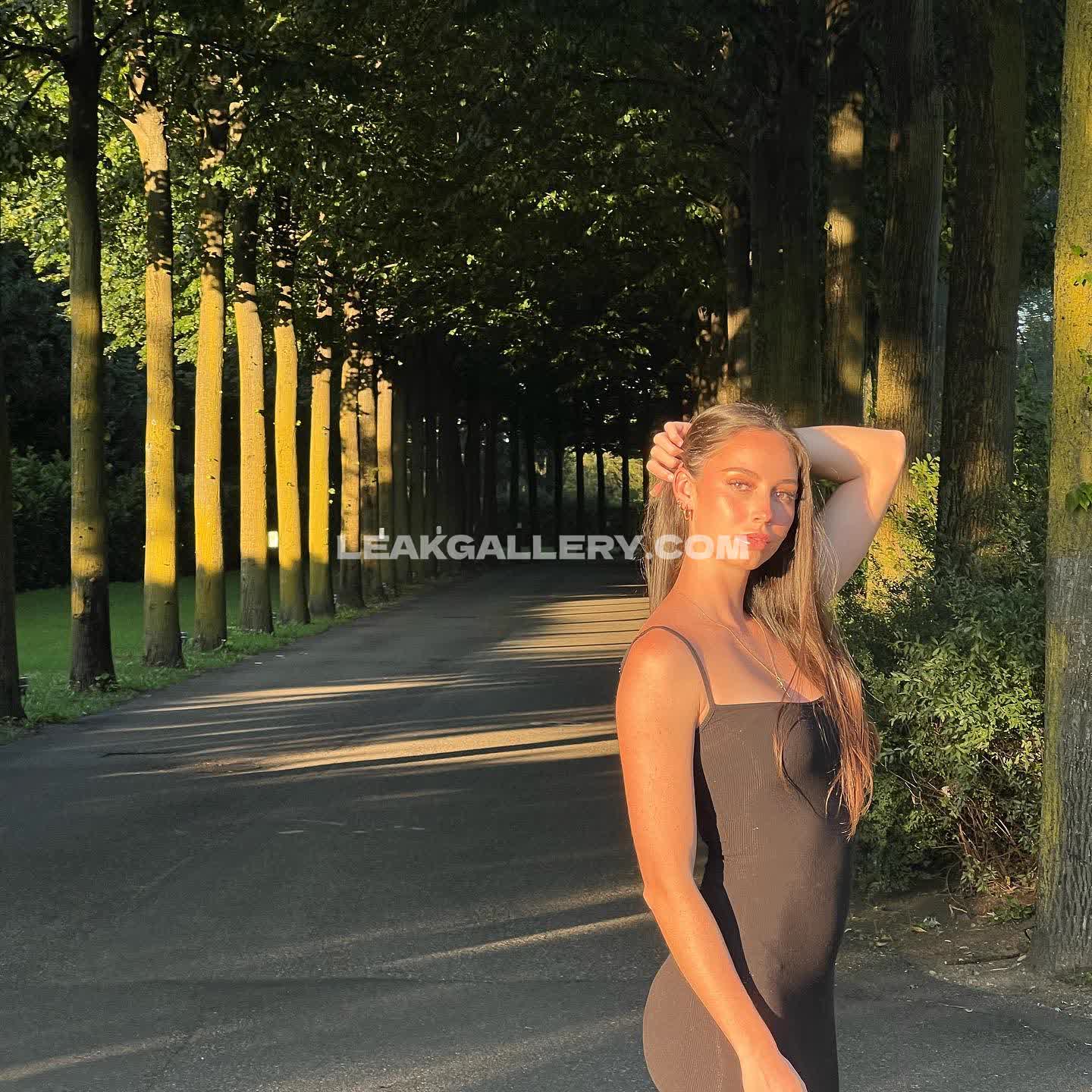 _tomysha / tomysha_clark Exclusive Leaked Nude OnlyFans #12849952