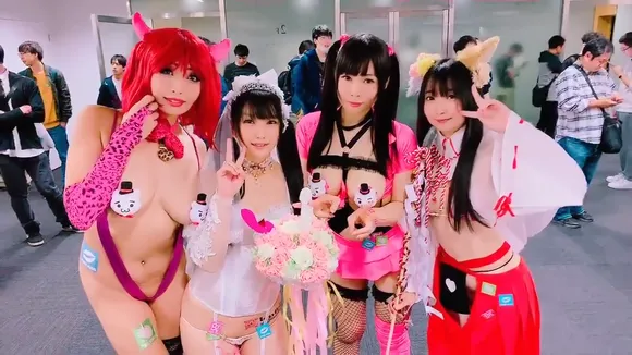 _yiruo Bare Tits With Stickers OnlyFans Video Leaked