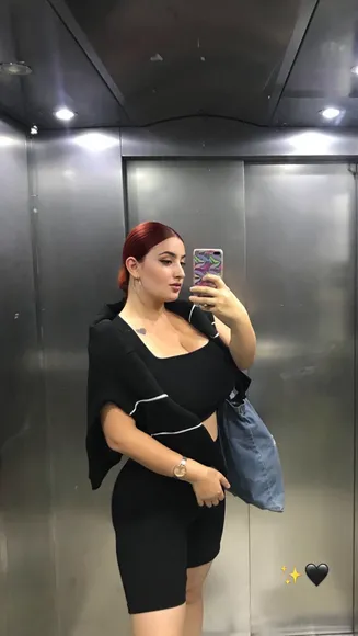 _zehraasln Black Bodysuit Selfie OnlyFans Video Leaked
