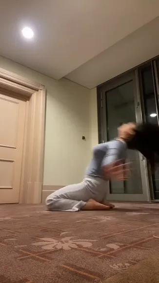 Ababieeeee Handstand Ass Spread OnlyFans Video Leaked