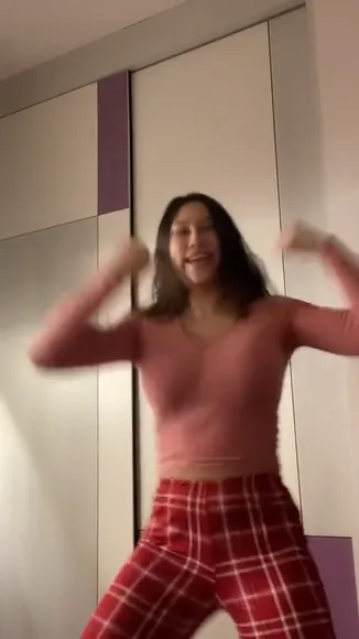 Ababieeeee Pink Crop Top Dance OnlyFans Video Leaked