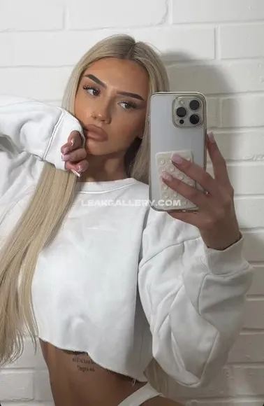 Abbeyemx / Xabbeyemx Exclusive Leaked Nude OnlyFans #15615901